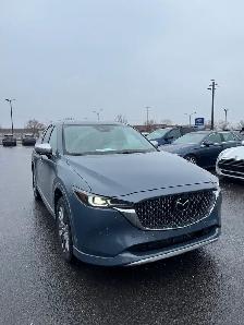 2024 Mazda CX-5 Signature - Photo 3