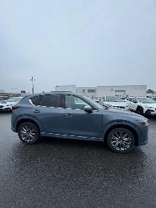 2024 Mazda CX-5 Signature - Photo 4