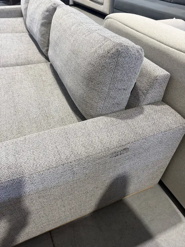 Grey fabric sectional with oversized chaise- demo - Photo 4