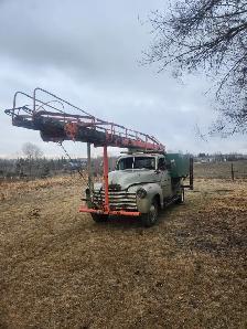 1953 Chevrolet Electricians Ladder Truck