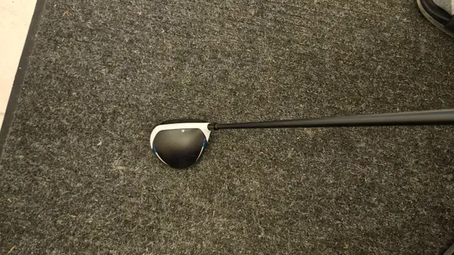 Taylormade Sim 2 Max 4 wood - Photo 4