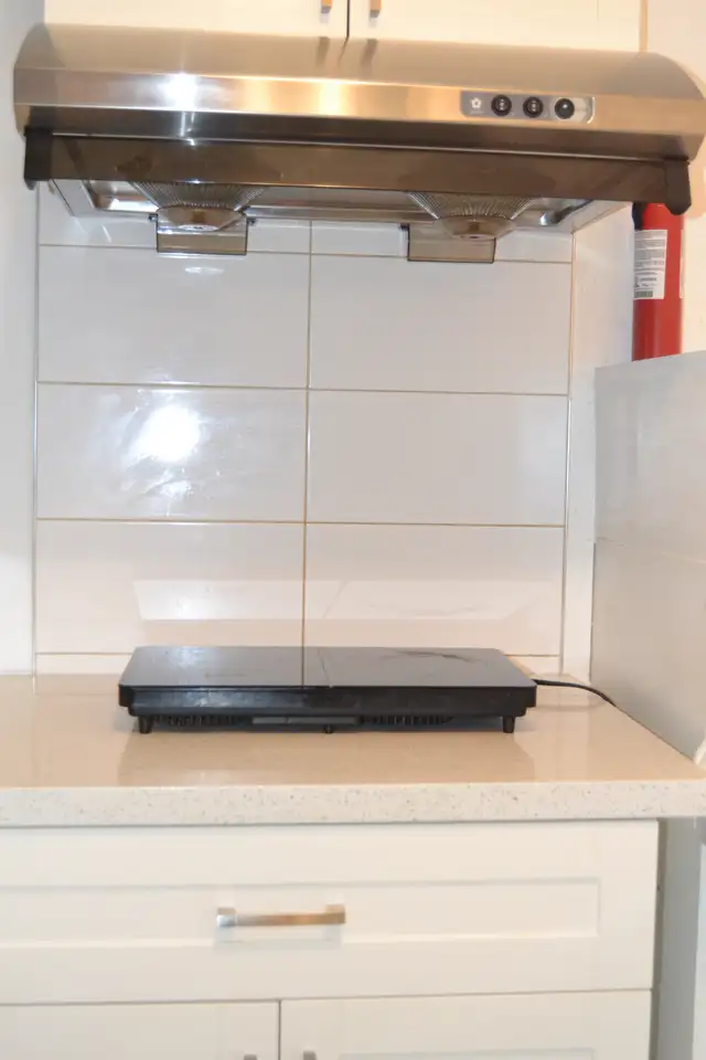 A bachelor on the garage near Yonge St and Finch Ave - Photo 2