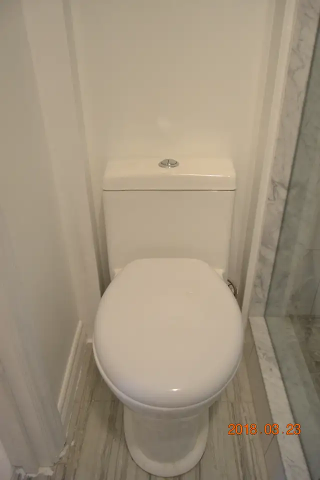 A bachelor on the garage near Yonge St and Finch Ave - Photo 5