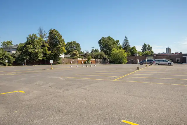 Office Space for Lease – 2255 Carling Ave | from 884–8,520 SF - Photo 6