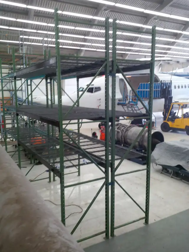 PALLET RACKING - Photo 2