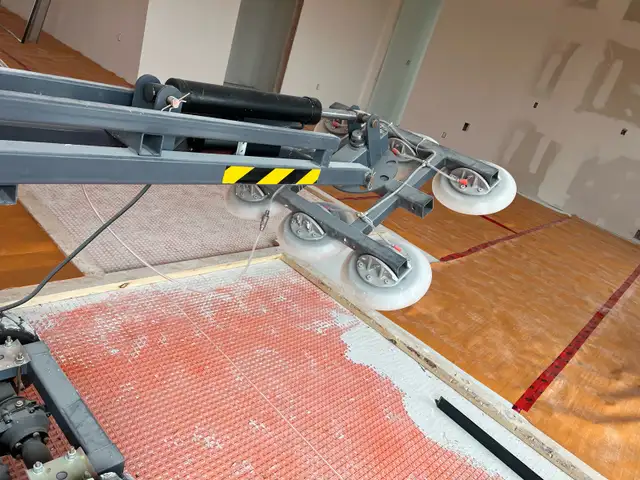 Stone & Glass Installation Vacuum Lifter – $8,500 - Photo 7