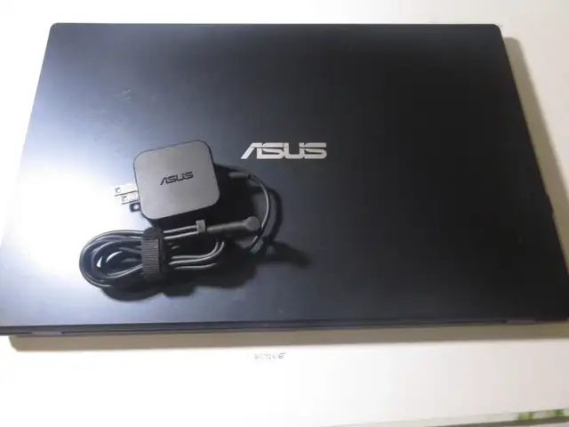 Asus VivoBook L510MA-BH09-CB,