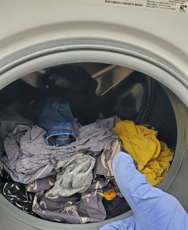 Whirlpool duet front loading pair - Clean and working - Photo 6