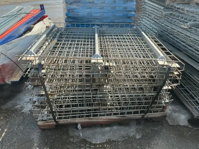 Wire Mesh Decks - Photo 2