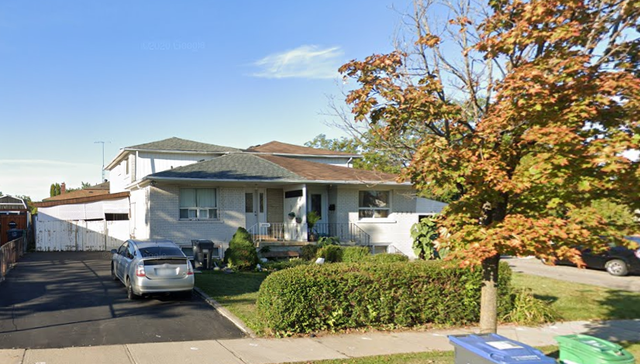 Master bedroom on Main level in Malton Mississauga