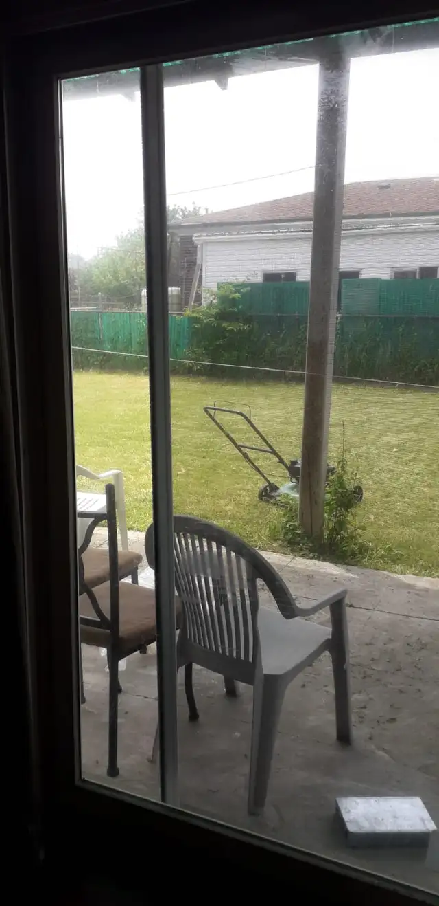 Master bedroom on Main level in Malton Mississauga - Photo 8