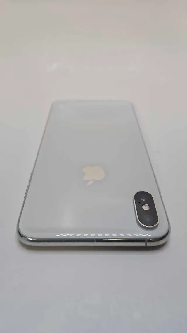 iPhone XS Max – 64GB – Great Condition – Unlocked - Photo 6