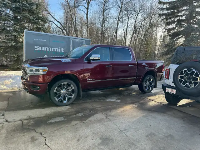 Low KM’s - Photo 4