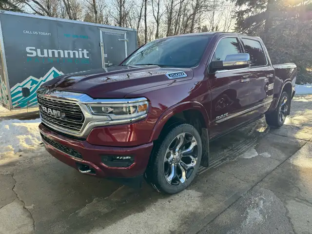 Low KM’s - Photo 5