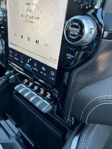 Low KM’s - Photo 8