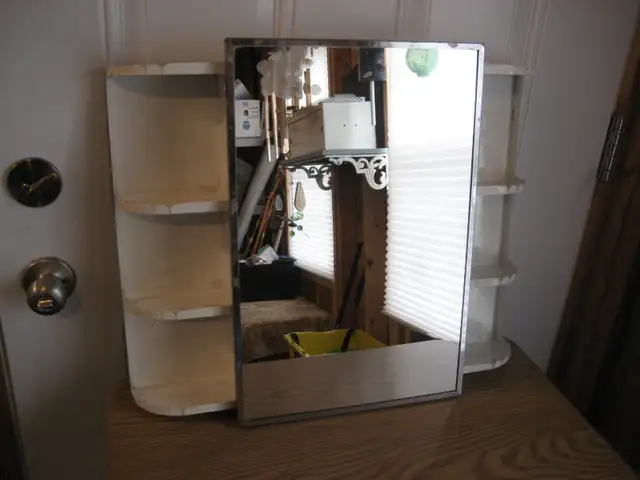 Bathroom vanity cabinet with 3 shelves