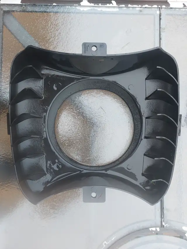 JOHN DEERE L111 GRILL AND LIGHTS, HOOD VENT,BAGGER - Photo 3