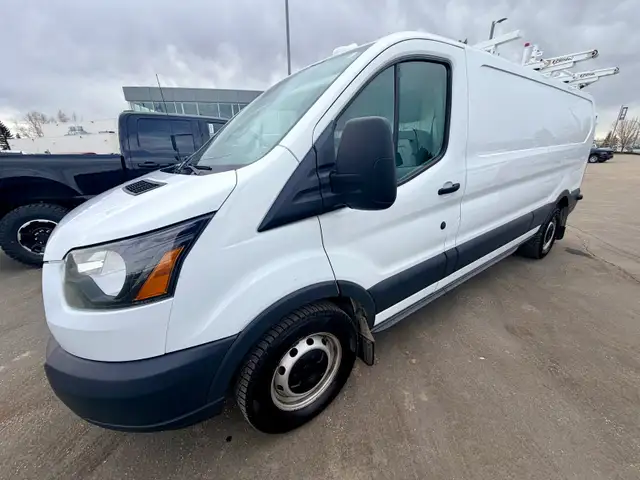 2016 Ford Transit 250 Crago Van