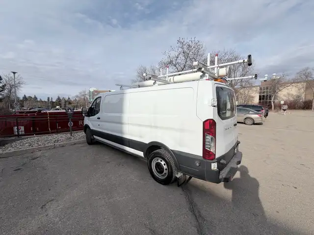 2016 Ford Transit 250 Crago Van - Photo 9