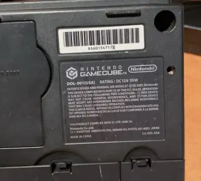 Old Vintage Nintendo Game Cube Console- lots of games here - Photo 2