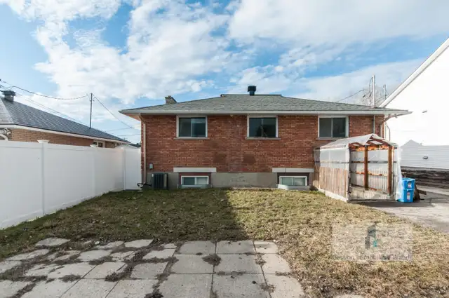 Apartement à Louer - 9 rue Donald Saint-Jacques #2 - Photo 4