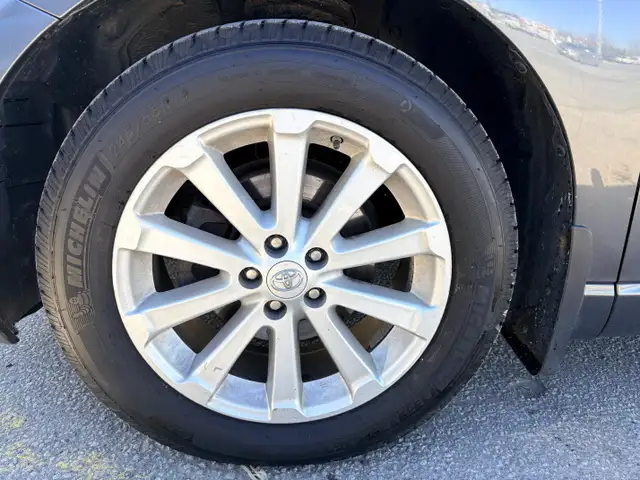 2011 Toyota Venza Base AWD 2.7L Carfax Clean Certified - Photo 9