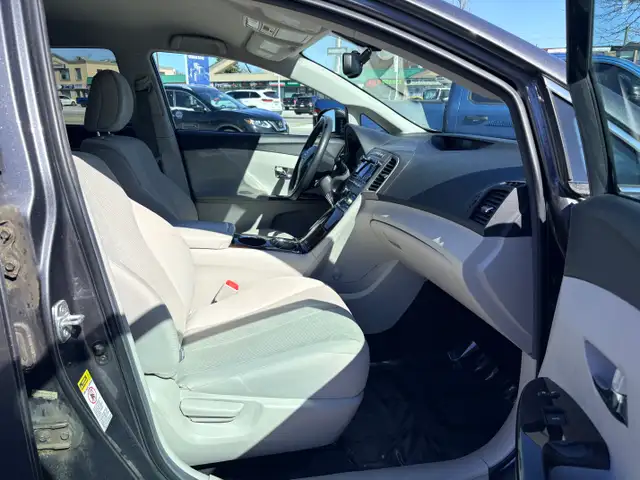 2011 Toyota Venza Base AWD 2.7L Carfax Clean Certified - Photo 13