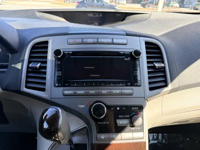 2011 Toyota Venza Base AWD 2.7L Carfax Clean Certified - Photo 22