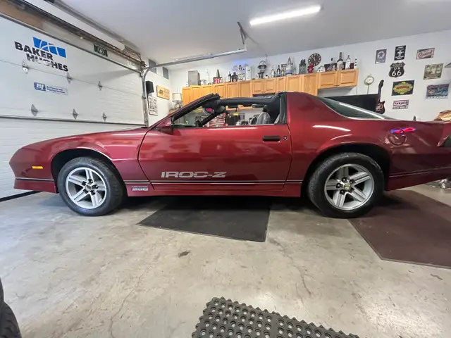 Thinking about selling my IROC-Z - Photo 7