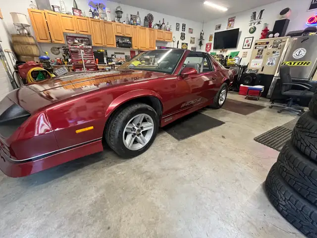 Thinking about selling my IROC-Z - Photo 8