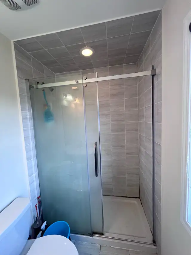 master bedroom suite at new 3bhk town home- upper floor - Photo 3