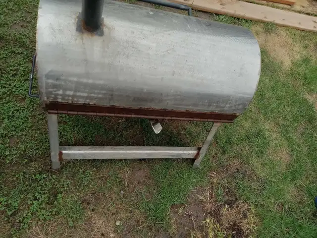 Charcoal Stainless Steel BBQ - Photo 2
