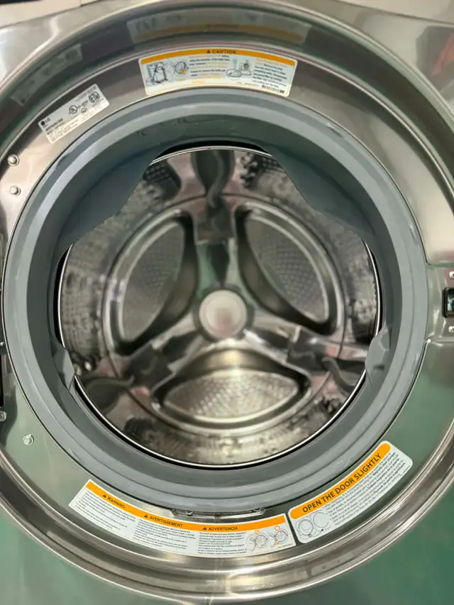 LG Washer W7315 Free Delivery for $555 only - Photo 3