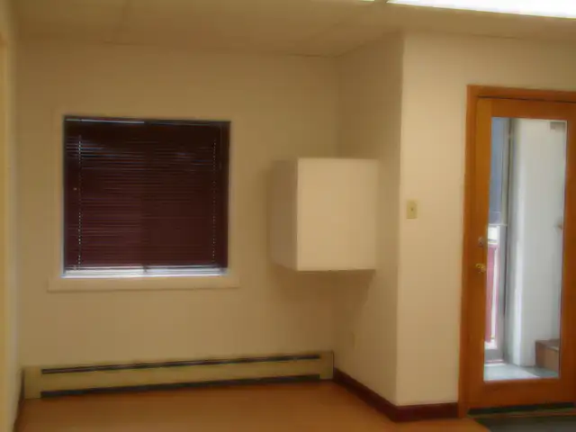 Spacious Two Room Office Suite with Private Working Space - Photo 2