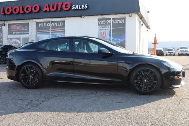 2025 Tesla Model S