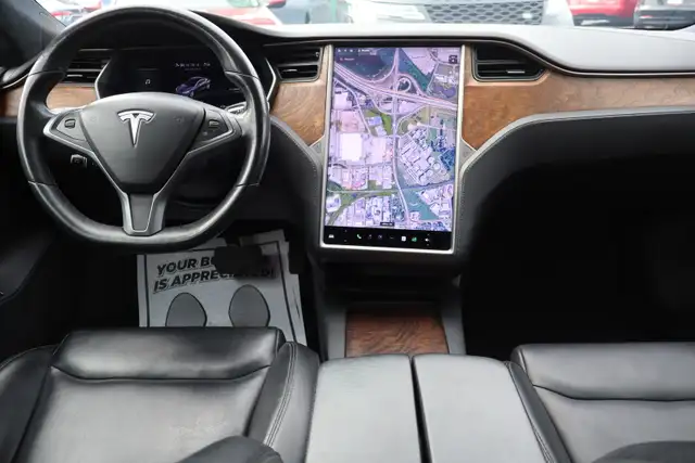 2020 Tesla Model S - Photo 10