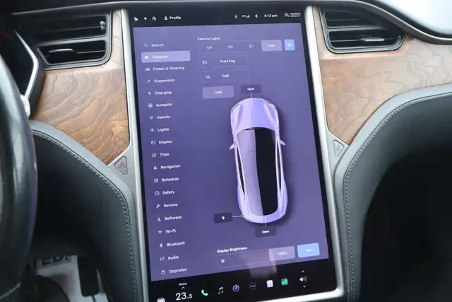 2020 Tesla Model S - Photo 20