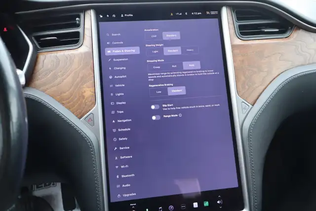 2020 Tesla Model S - Photo 21
