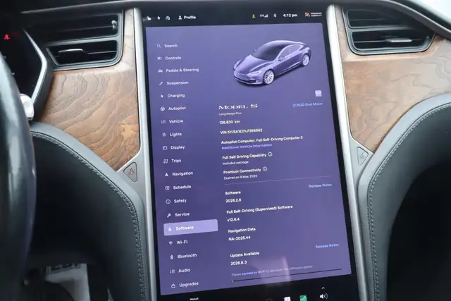 2020 Tesla Model S - Photo 24