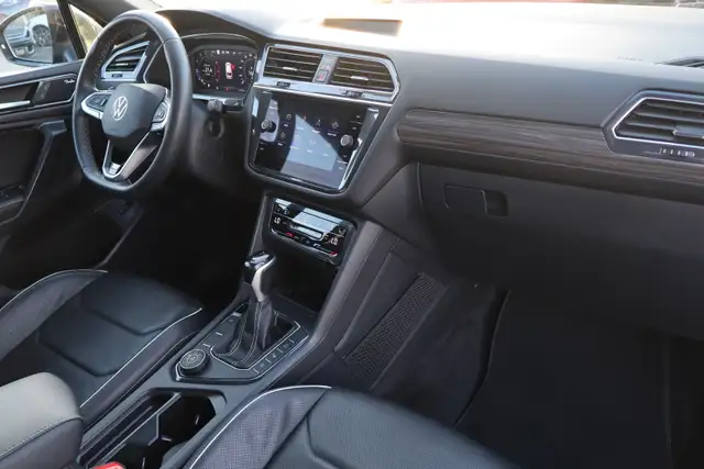 2023 Volkswagen Tiguan - Photo 12