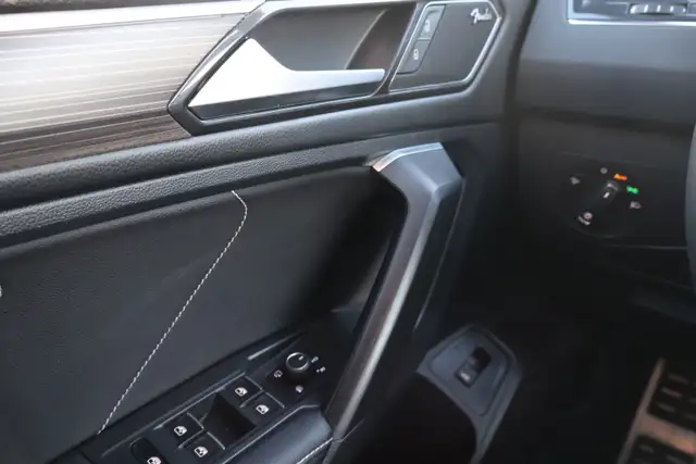 2023 Volkswagen Tiguan - Photo 17