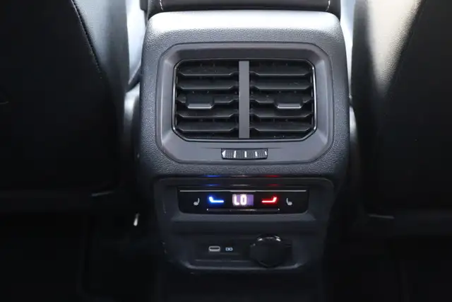 2023 Volkswagen Tiguan - Photo 18