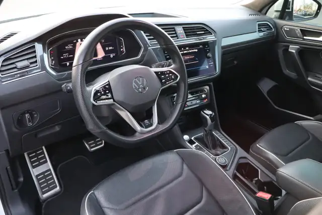 2022 Volkswagen Tiguan - Photo 9