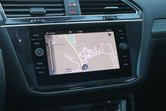 2022 Volkswagen Tiguan - Photo 14