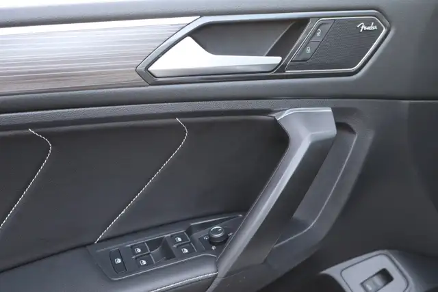 2022 Volkswagen Tiguan - Photo 18