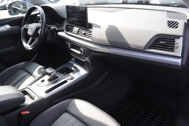 2022 Audi Q5 - Photo 11