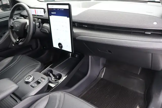 2022 Ford Mustang Mach-E - Photo 12