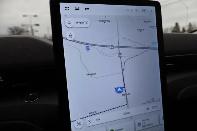 2022 Ford Mustang Mach-E - Photo 27