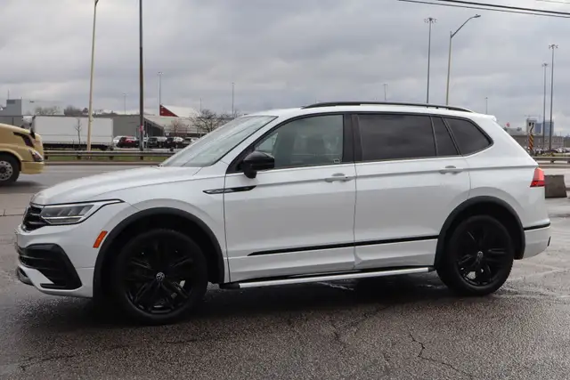 2022 Volkswagen Tiguan - Photo 3