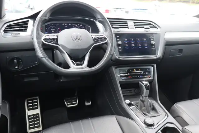 2022 Volkswagen Tiguan - Photo 11